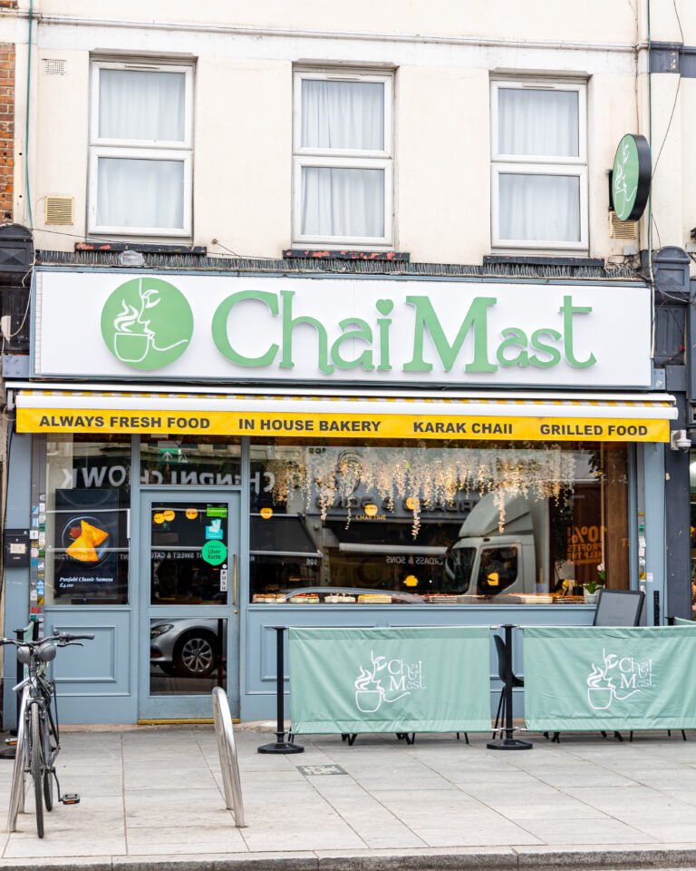 Chai Mast